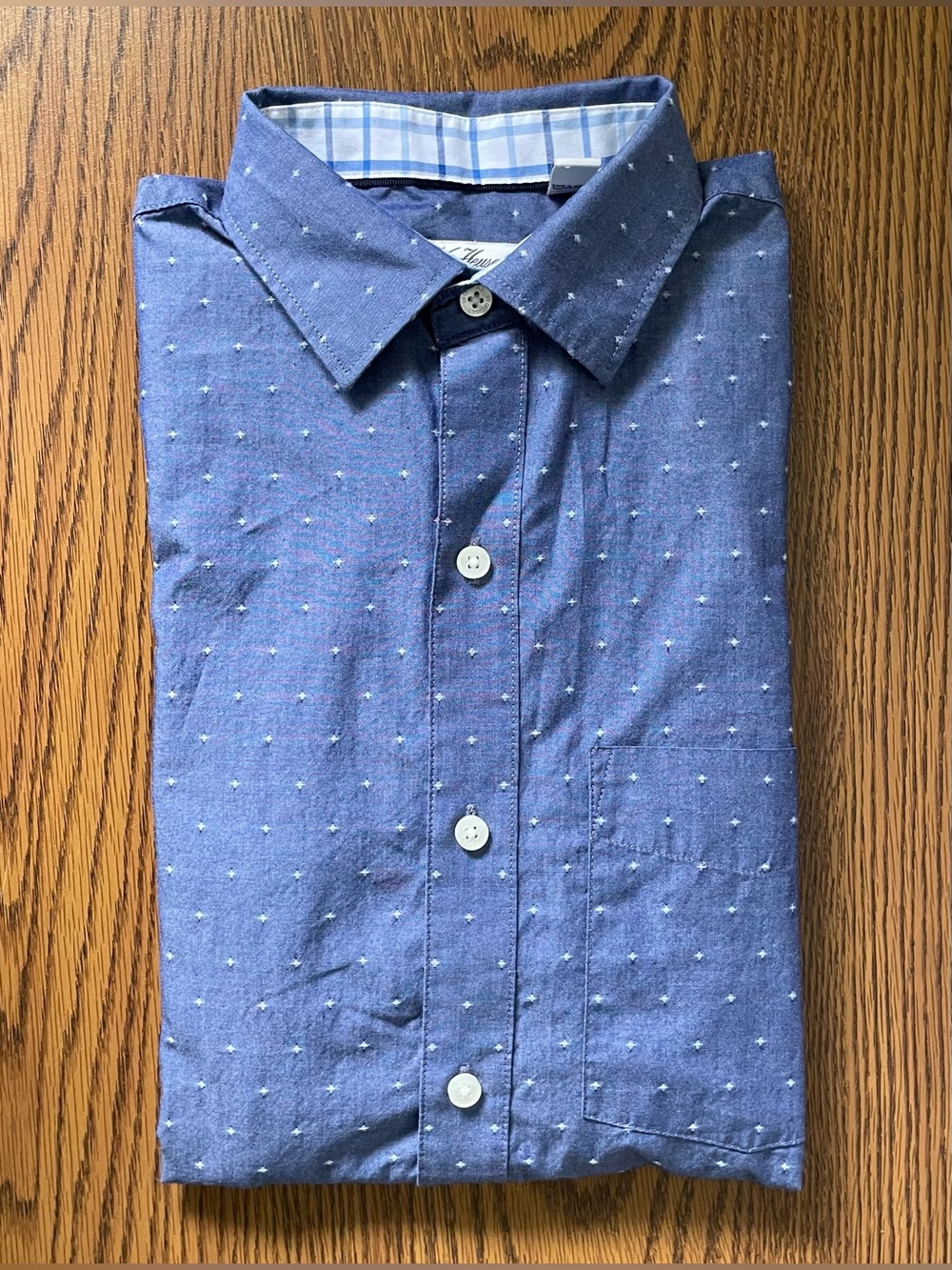 Van Heusen Men's Button-Down